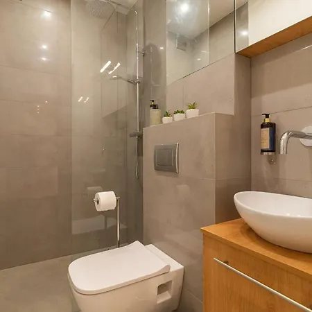 Apartament Rent Like - Niekłańska 9/11 *
