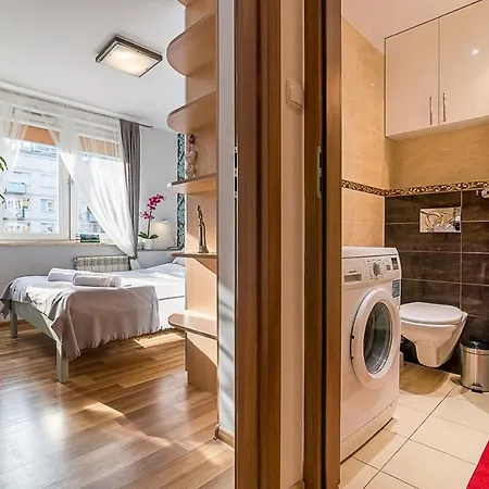 Panska 3 - With Balcony By Renters Apartment *