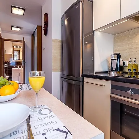 Apartment Panska 3 - With Balcony By Renters