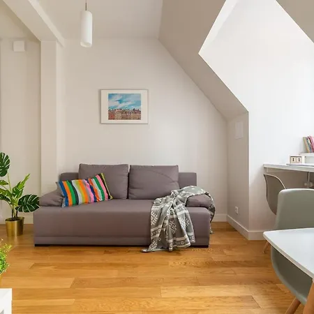 Rent Like - Niekłańska 9/11 *