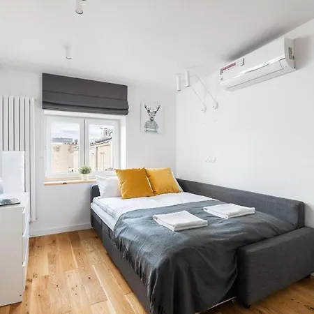 Apartament W Rent Like - Wilcza 42 *