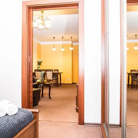 Hosapartments City Center *
