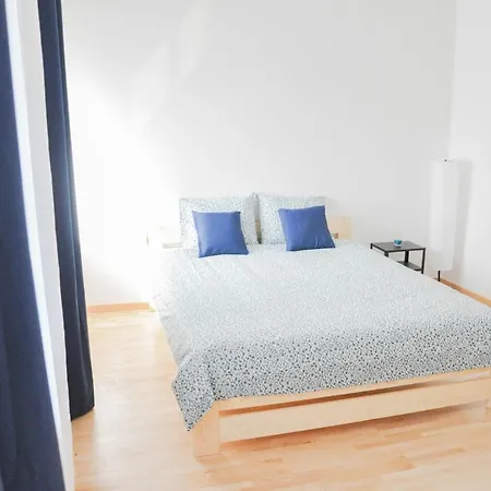 Halo Centre Hostal