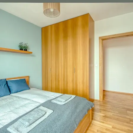 Vive Modern 3-bedroom Flat In Guarded Estate, Parking