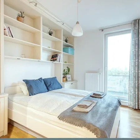 Apartment Vive Modern 3-bedroom Flat In Guarded Estate, Parking *
