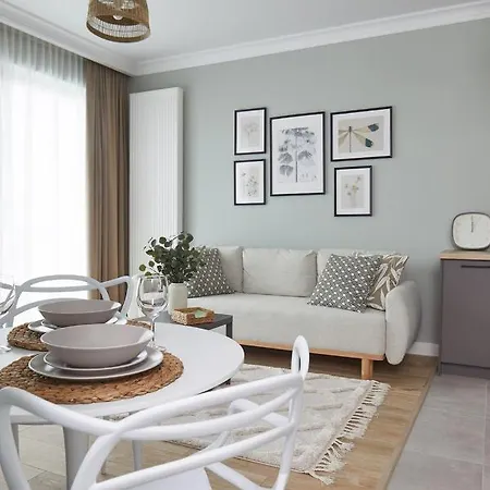 Metro Imielin Apartment *