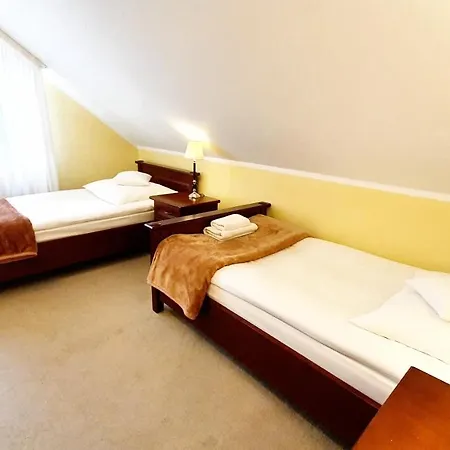Bed & Breakfast Bthouse, Goscinne Warsaw