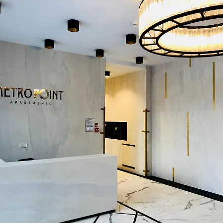 Apartment Living Point Center *