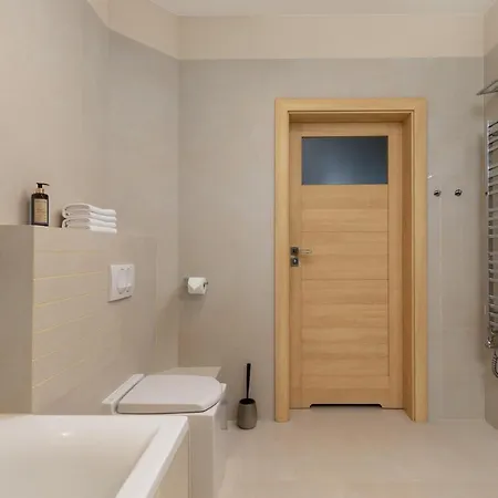 Rent Like - Słomińskiego 5 Ii * Warszawa