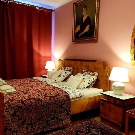 Polski Bezplatny Parking Apartment