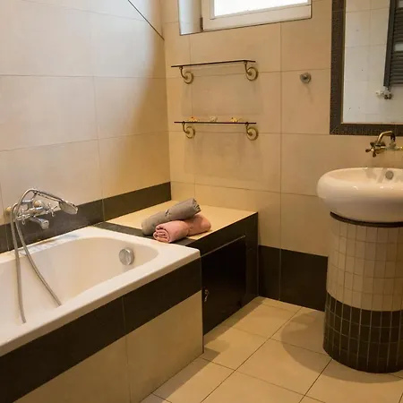 Stara Milosna Hostal