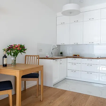Szczesliwice Ochota P&o Serviced Apartament