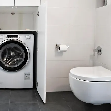 2 Bedrooms Przasnyska P&o Serviced Apartment *