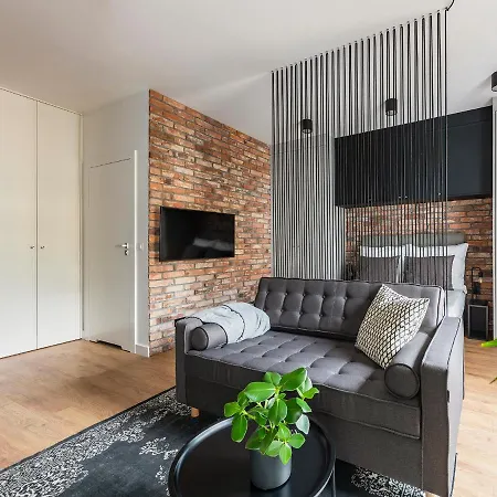 Apartment Yoursecondflat Grzybowska Metropoint Warsaw