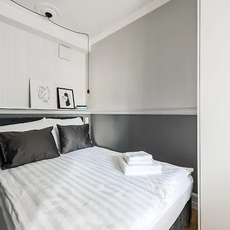 Yoursecondflat Grzybowska Metropoint Апартаменты Варшава