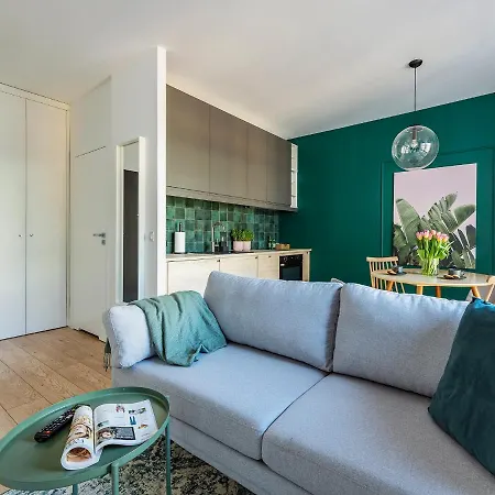 Апартаменты Yoursecondflat Grzybowska Metropoint *