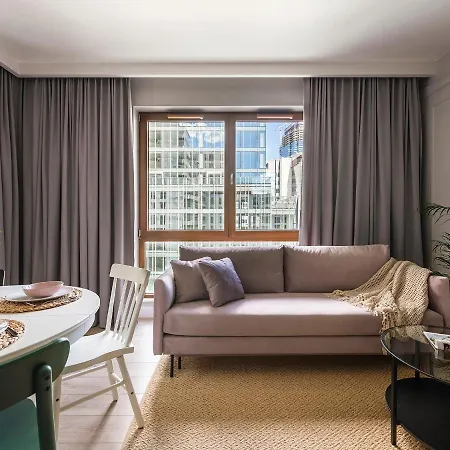 Апартаменты Yoursecondflat Grzybowska Metropoint Варшава