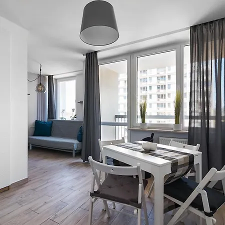 Apartament Apartament Ul.solidarności 64 36 M2 Warszawa