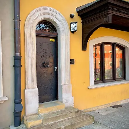 Old Town View Wifi 300 Mb/s Huge Screen Netflix Appletv Amazontv Warszawa