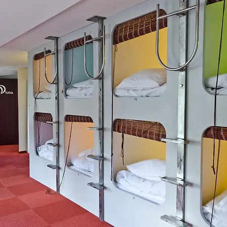 Wilson Hostel Warschau