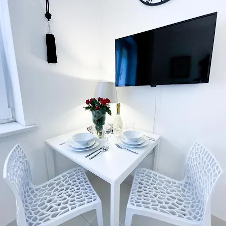 Superapart Tamka Ministudio, Family Friendly Abode * Warszawa
