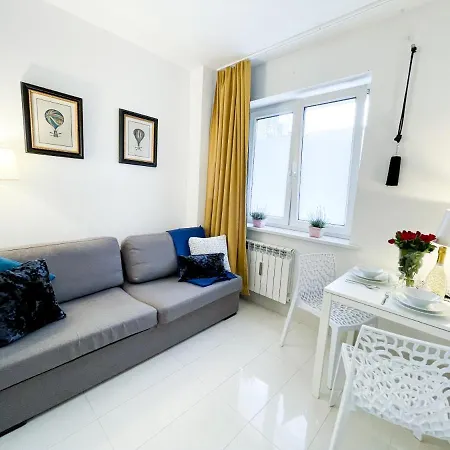 Apartament Superapart Tamka Ministudio, Family Friendly Abode Warszawa