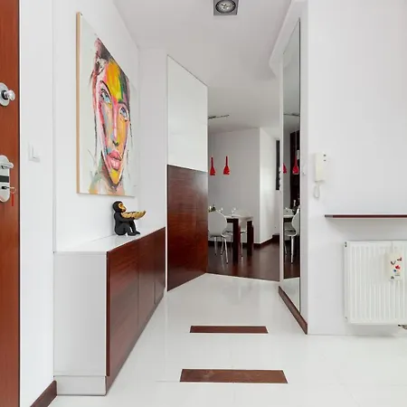 Spacious With A Hammock And Terrace By Renters Prestige Apartment Warsaw