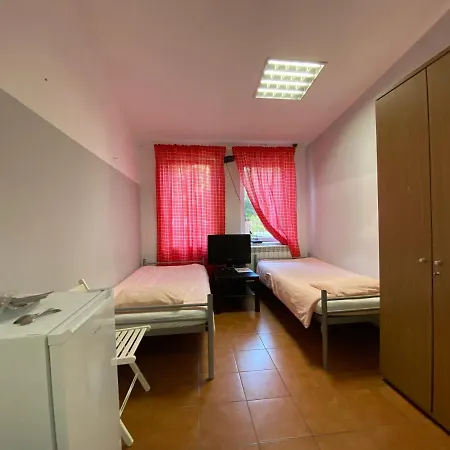Modlinska 267 No 2 Kwatera prywatna