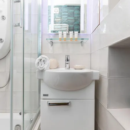 Mokotow Reytan By Renters Apartment *
