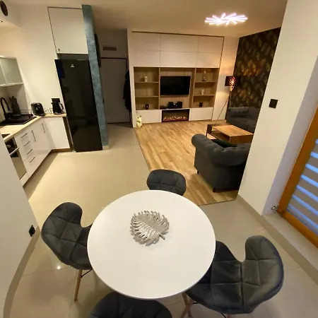 Secret Chelmska 55m2 Apartment