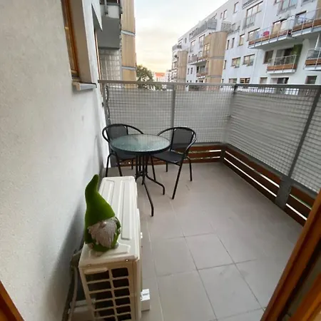 Secret Chelmska 55m2 Apartment