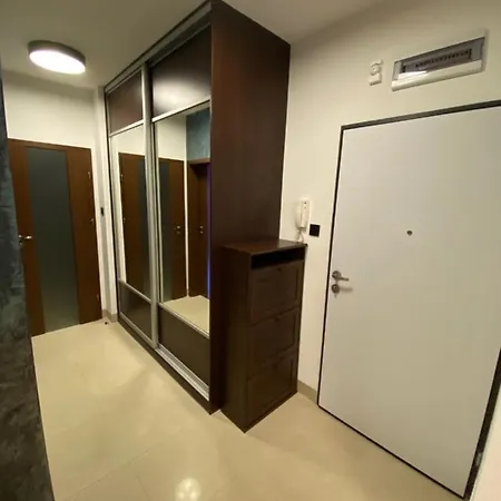Secret Chelmska 55m2 Apartment