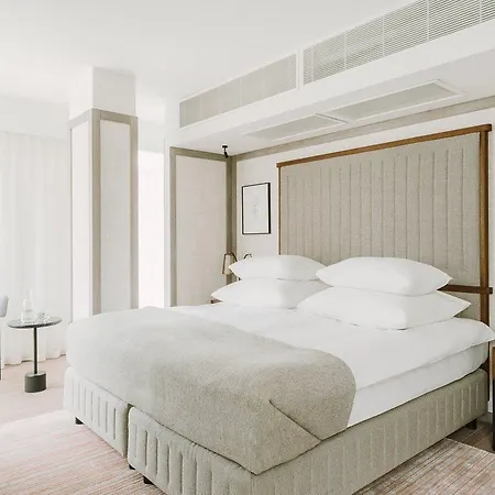 Puro Centrum 4* Warsaw