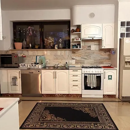 Arkadia Guest house Warsaw