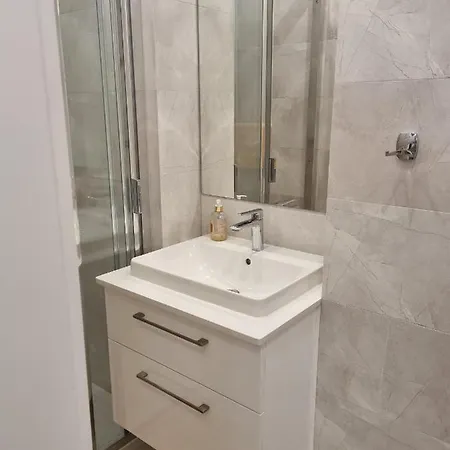 Apartament W Kolorze Mięty Warszawa