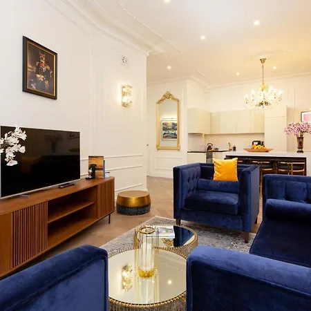 Royal Kopernika By Renters Prestige Apartament Warszawa