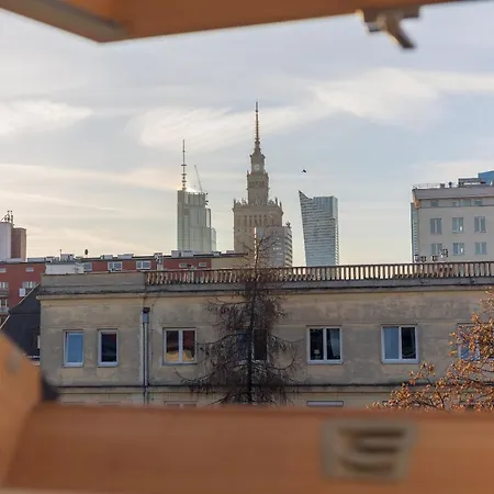 Ae Nowy Swiat 公寓 *
