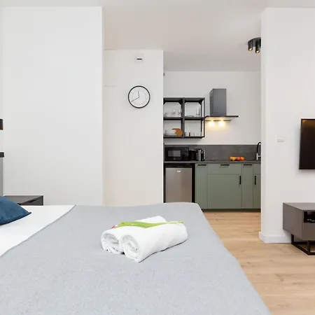 Artistic Zoliborz By Renters Apartment Warsaw