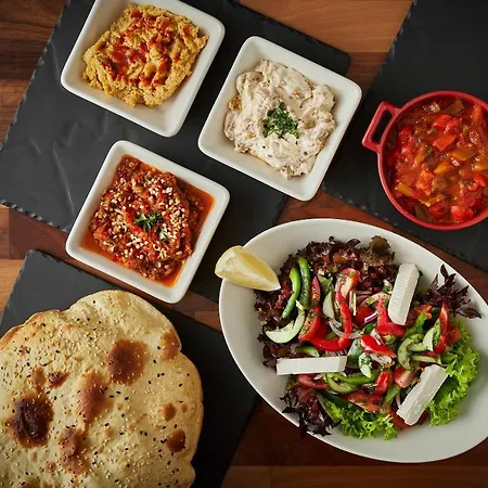 Lezzet Goscinny & Turkishrestaurant Alojamento de Acomodação e Pequeno-almoço Varsóvia