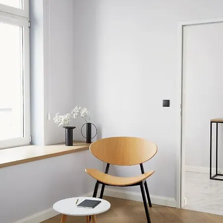 Aparthotel No.4 Warschau