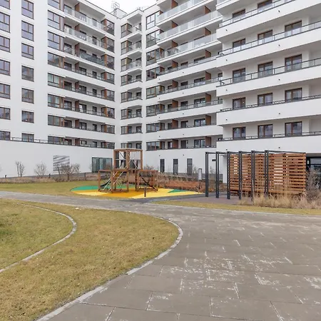 Brand New Business Apartment