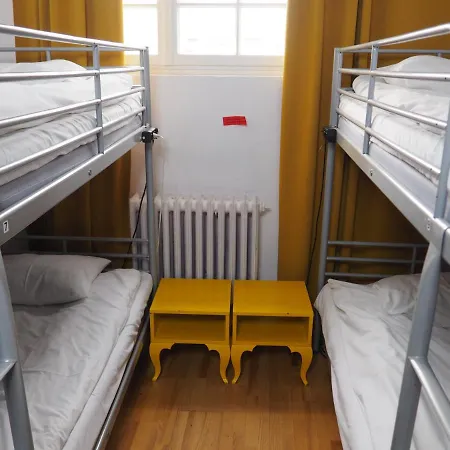 Hostel New World St Hostel And Private Room *