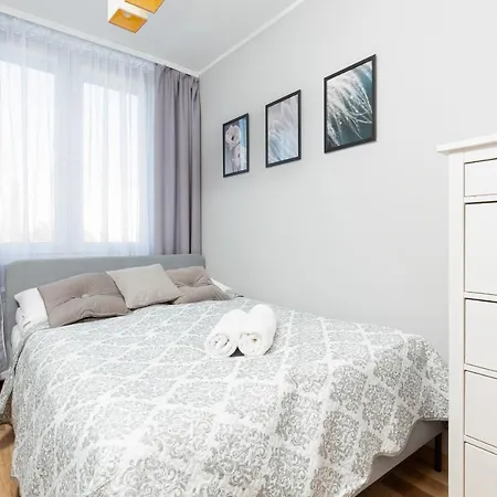 Family Saska Kępa By Renters Apartament *
