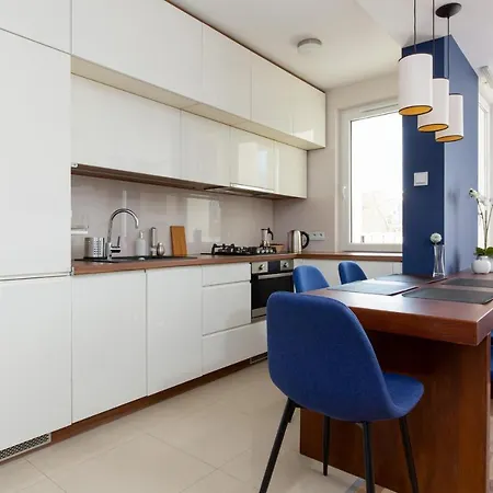 Family Saska Kepa By Renters Apartment Warsaw