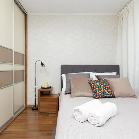 Family Saska Kępa By Renters Apartament *