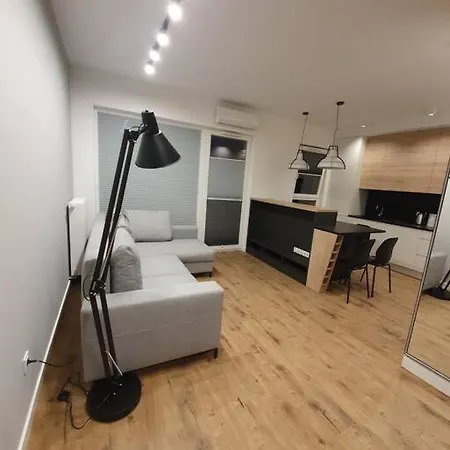 Vip Bielany Przy Metrze Apartment Warsaw