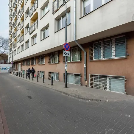 Center Near The Vistula By Renters * Warszawa