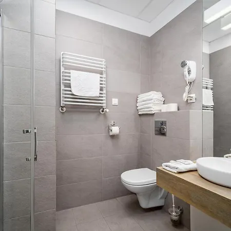 Aleje Jerozolimskie Street Apartament *