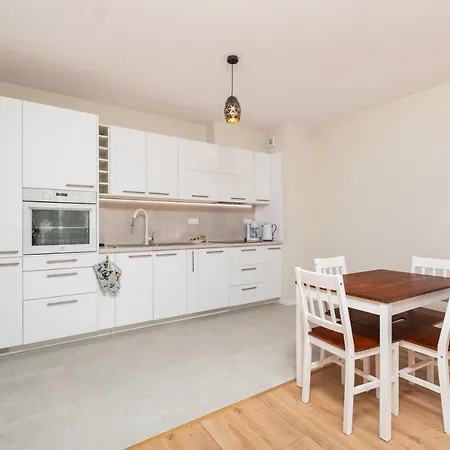 Przeworska 9a By Homeprime Lägenhet Warszawa