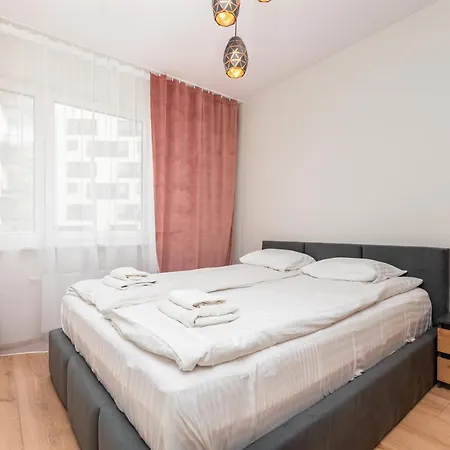 Przeworska 9a By Homeprime Lägenhet